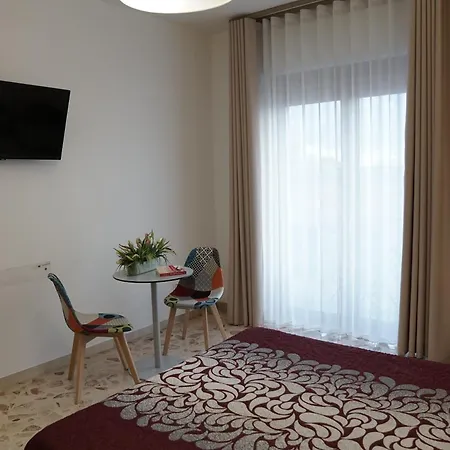 La Vie En Rose Frühstückspension