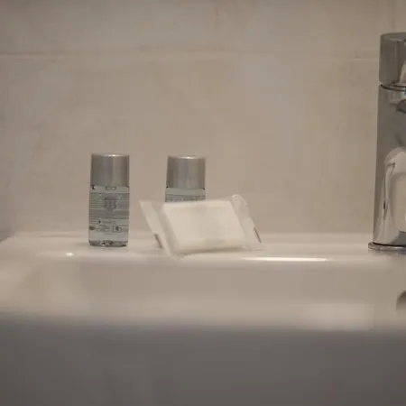 La Vie En Rose Bed & Breakfast 4*