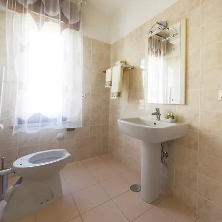 La Vie En Rose 4* Salerno